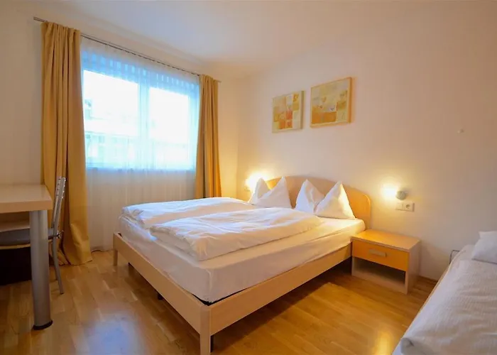 Riccardo - By Alpen Apartment Kaprun