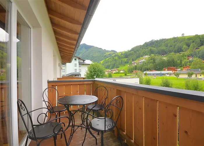 Apartment Riccardo - By Alpen